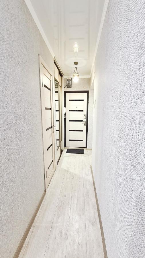 Абсолютно Новая Квартира Класса Люкс Taras Exterior foto